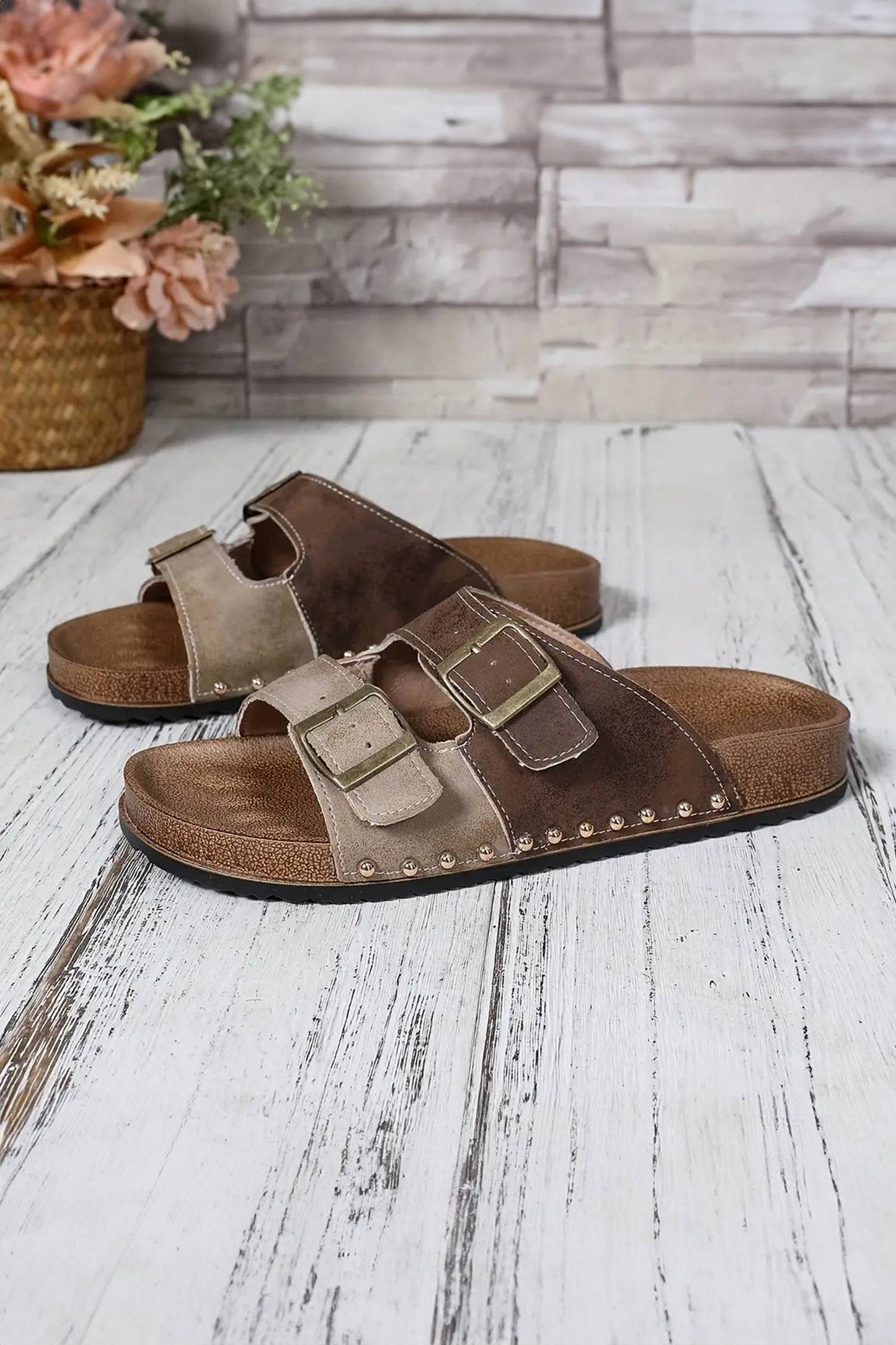 Two-tone Retro Buckle Straps Hollowed Faux Suede Slippers