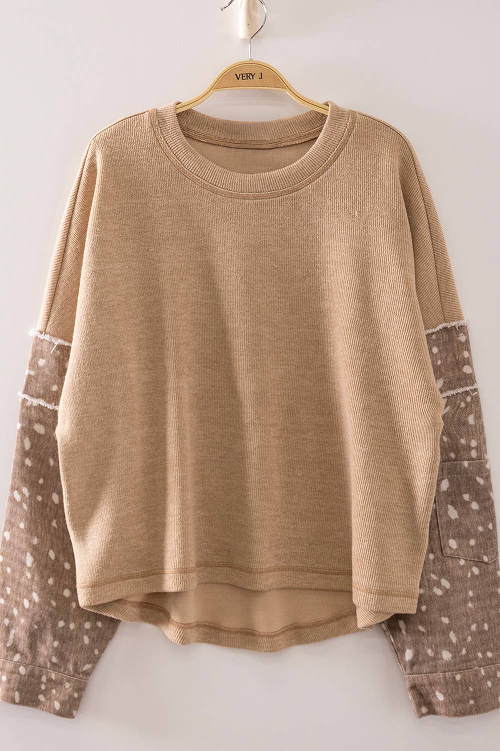 NT12808-Contrast Print Sleeve Thermal Top