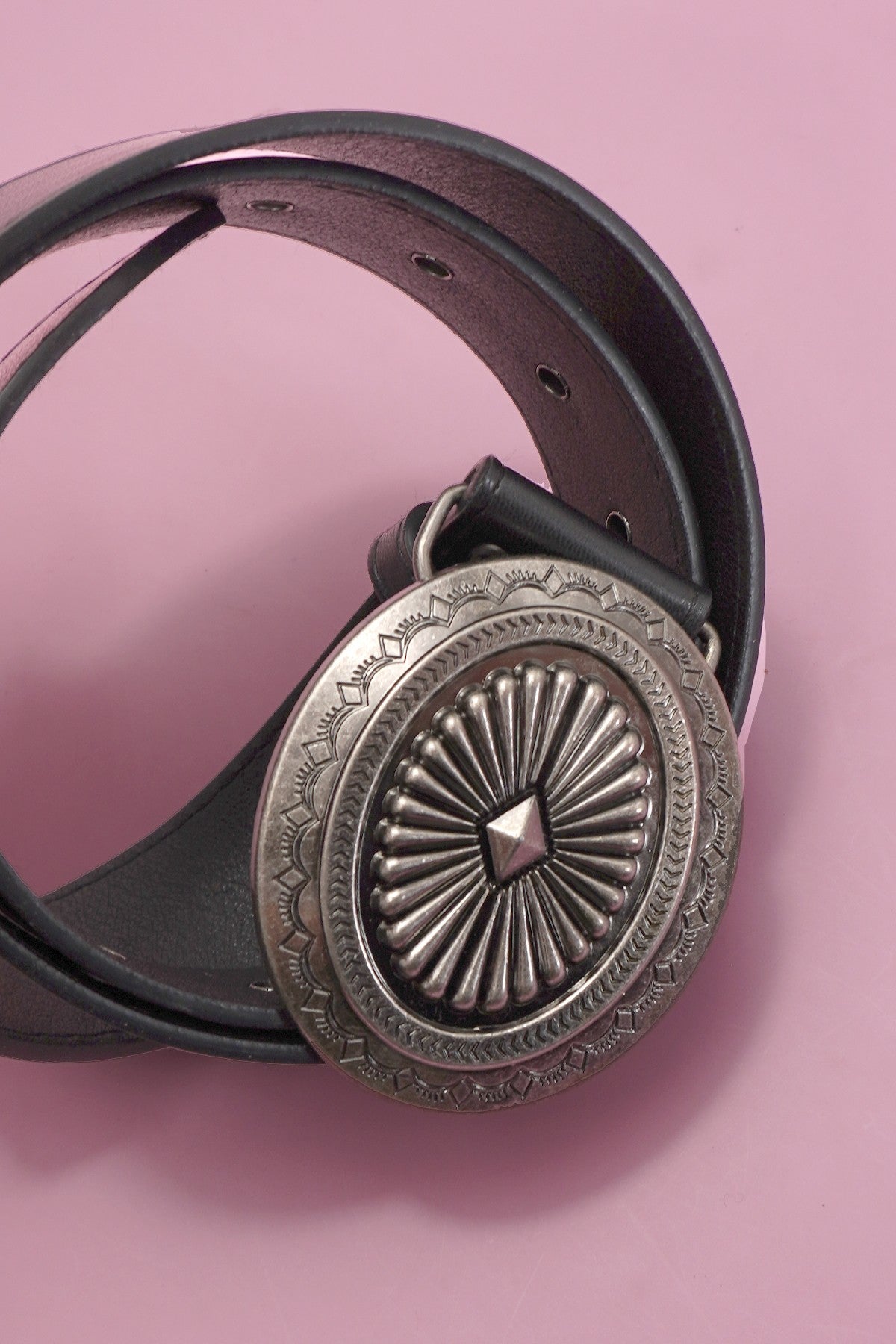 Western Oval Buckle Fashion Leather Belt